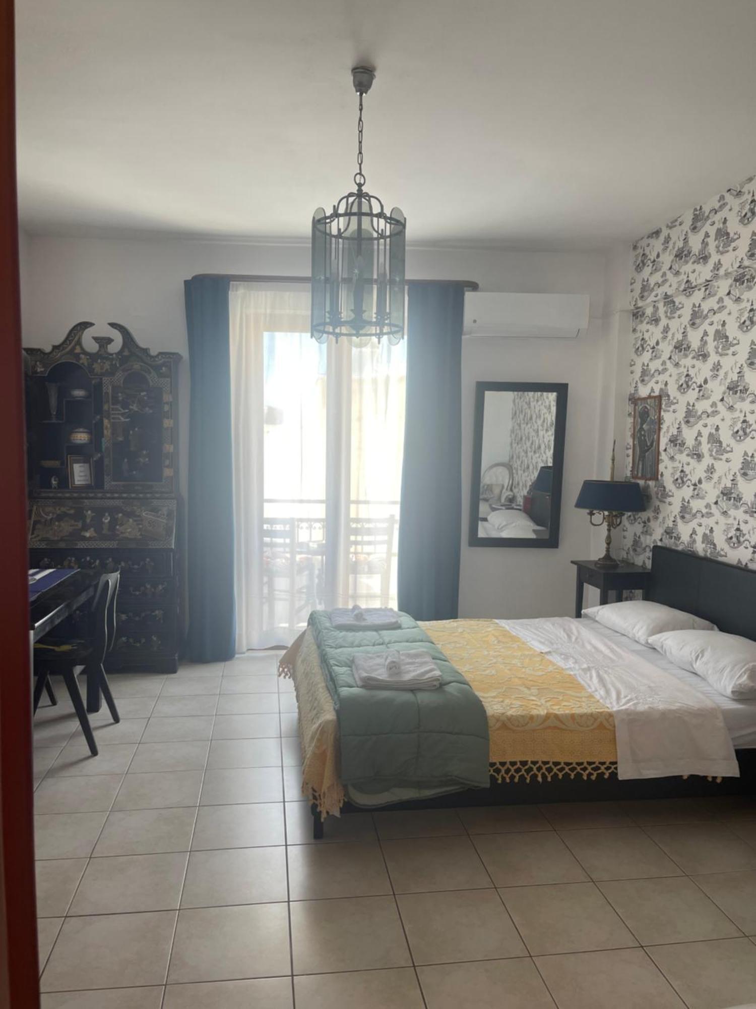 Retire Flat In The Heart Of City Heraclión Exterior foto